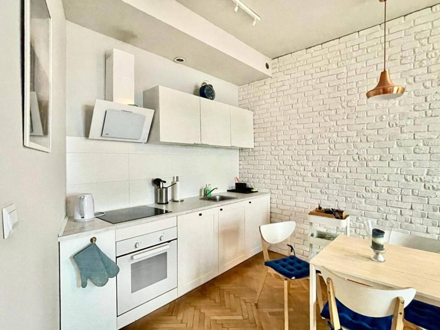 Apartamenty Powstancow 22 Kato Visit & Love Katowice Exteriör bild